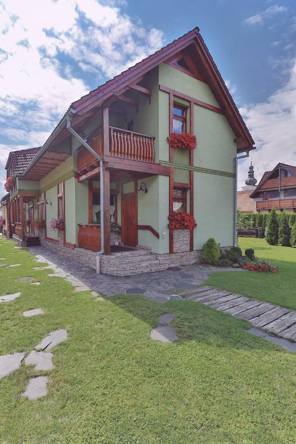 Holiday Resort Svarny Ruzomberok Buitenkant foto